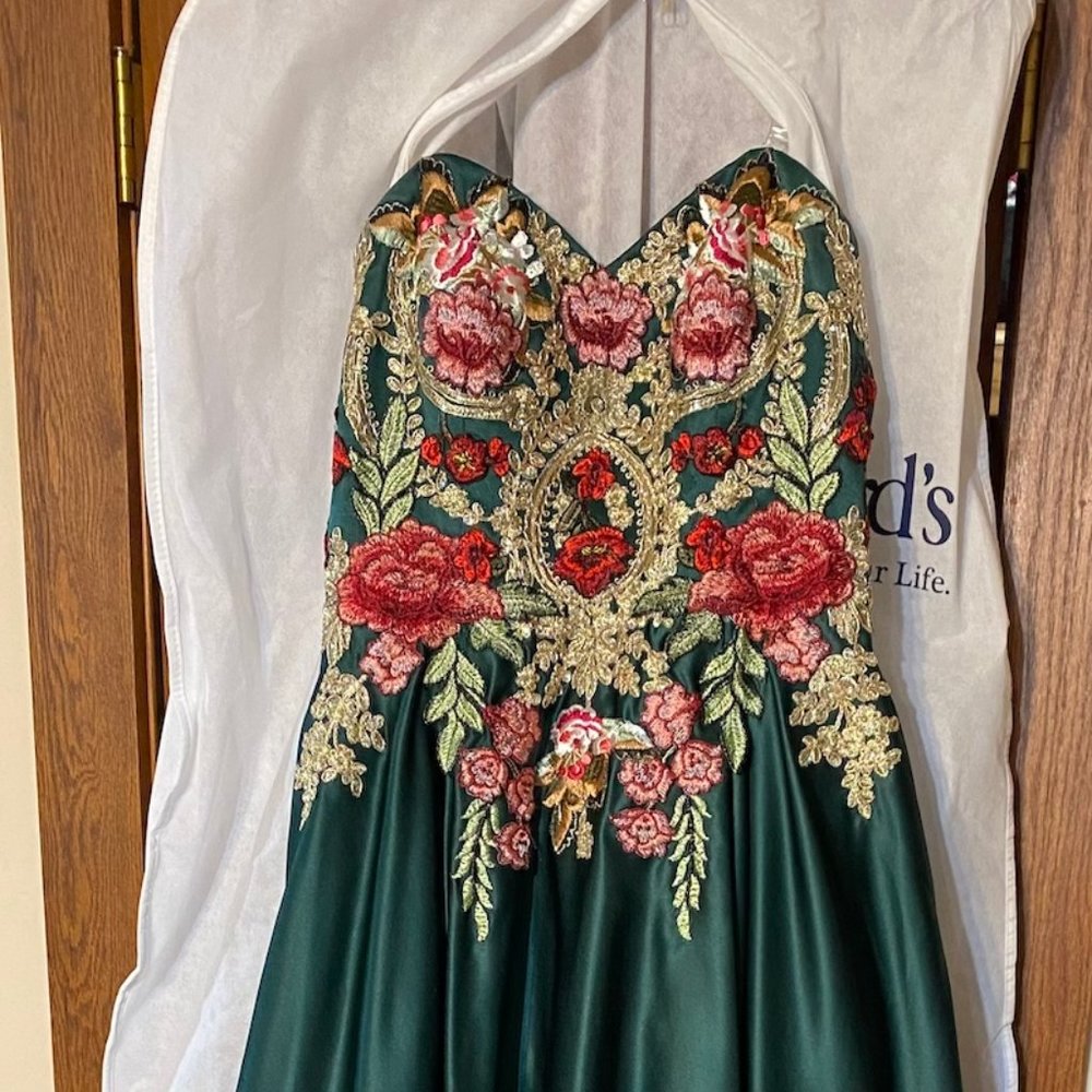 Blondie Nites Prom Dress